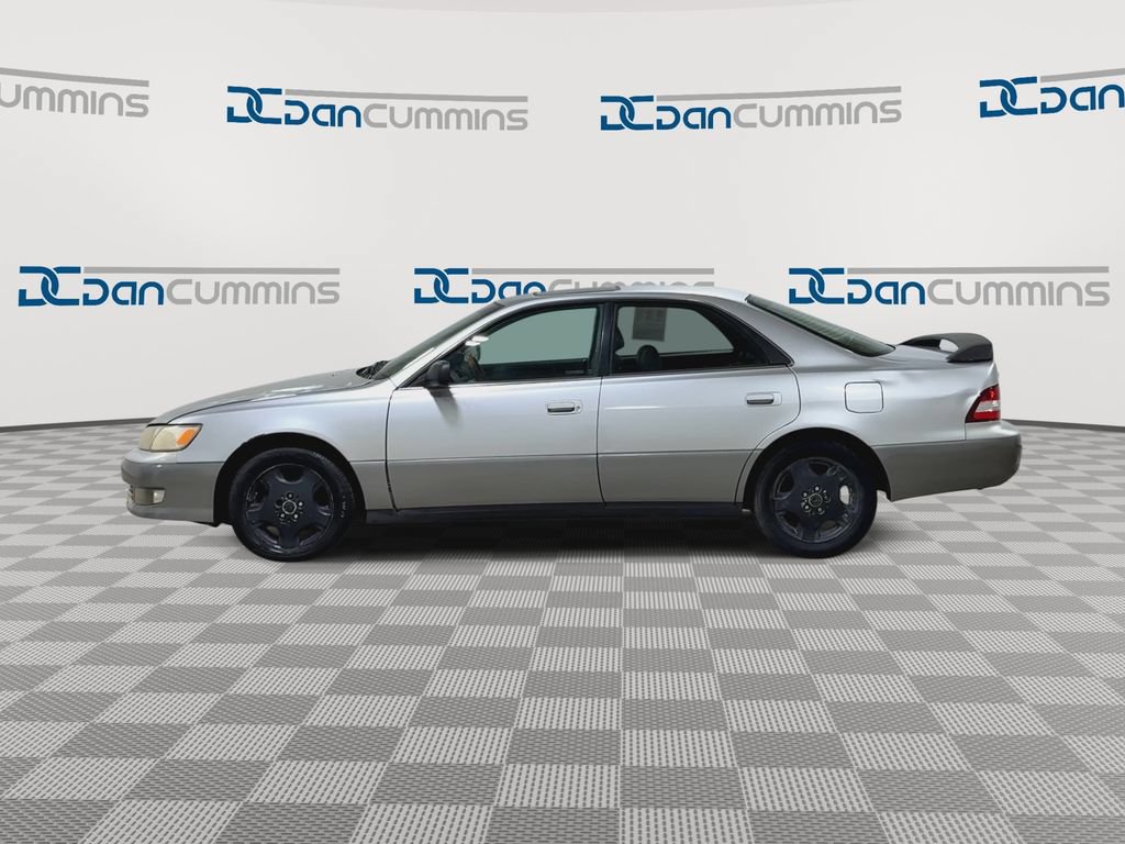 Used 2000 Lexus ES 330 FWD image 5