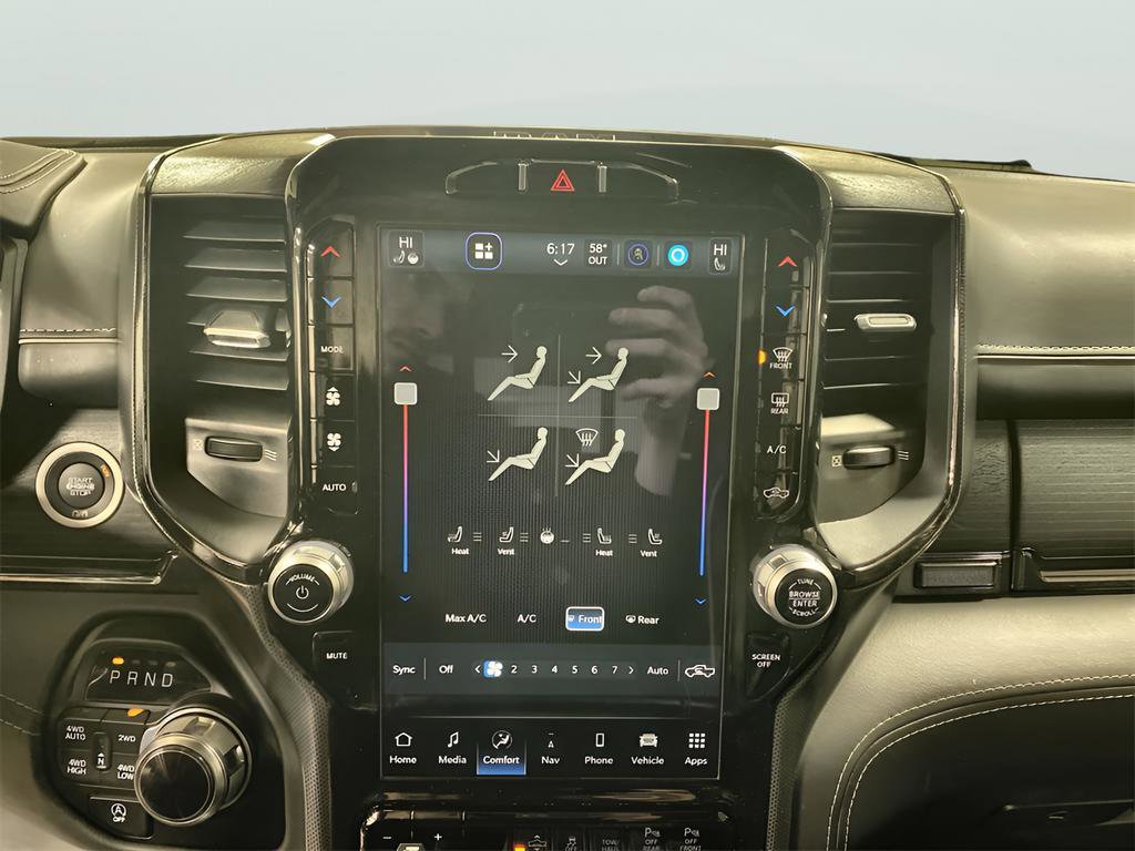 Used 2022 RAM 1500 Limited w/ Bed Utility Group image 9