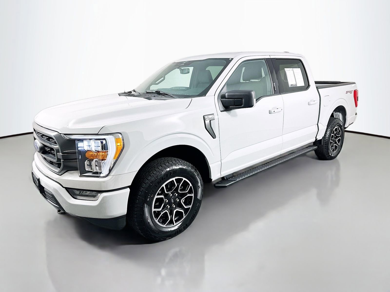Used 2023 Ford F150 XLT w/ Equipment Group 302A High AWD/4WD image 3