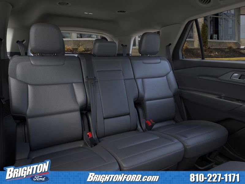 Used 2026 Ford Explorer Active w/ Active Comfort Package image 11
