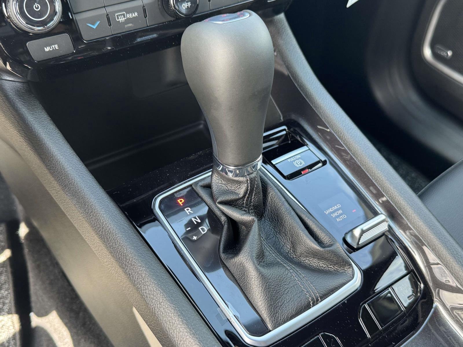 New 2026 Jeep Compass Latitude AWD/4WD image 7