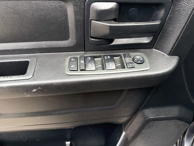 Used 2013 RAM 1500 ST w/ SXT Appearance Group image 16