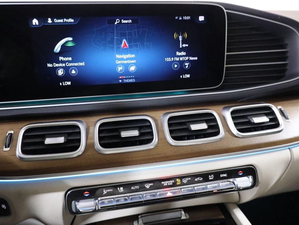 Used 2023 Mercedes-Benz GLS 450 4MATIC w/ AMG Line Exterior image 22