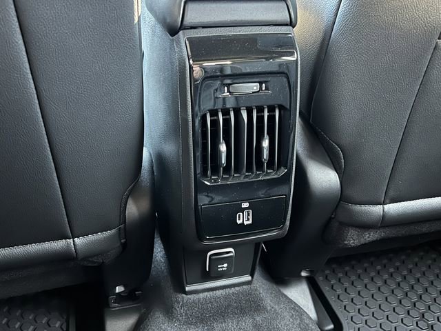 New 2026 Jeep Compass Trailhawk w/ Sun, Sound & Navigation Group image 34