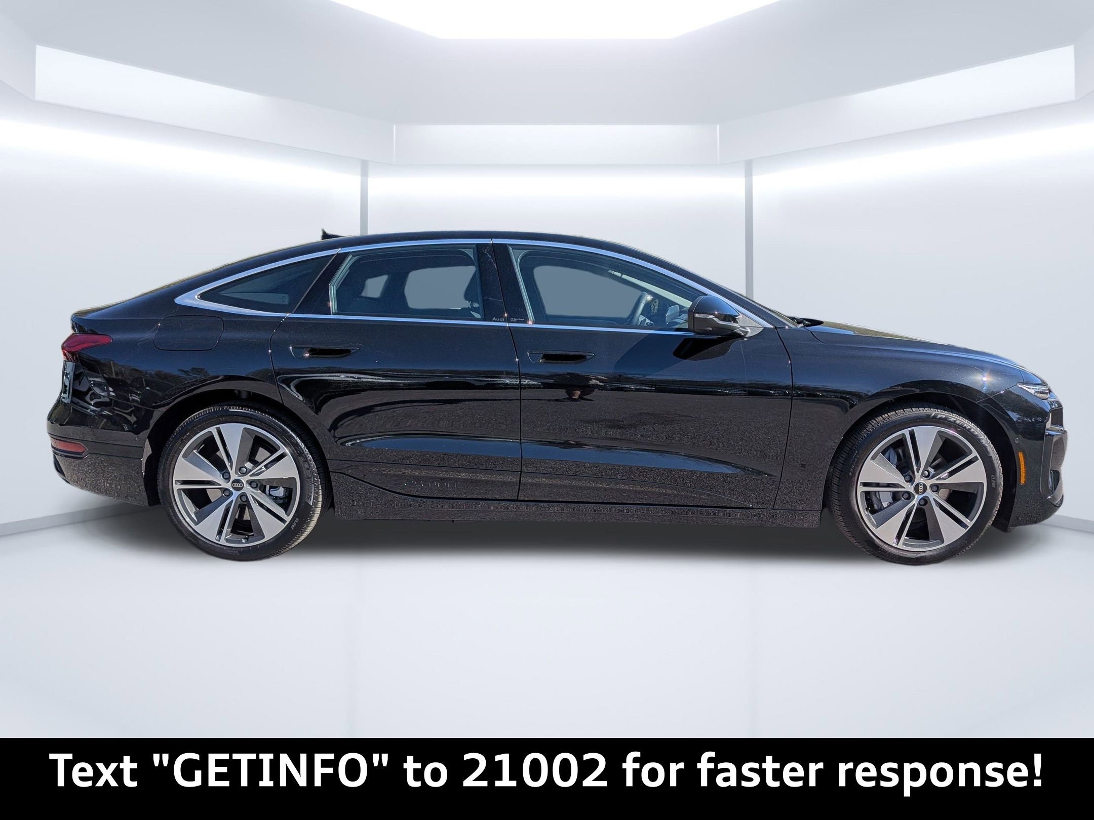 Used 2025 Audi A6 e-tron Premium Plus w/ Premium Plus image 2