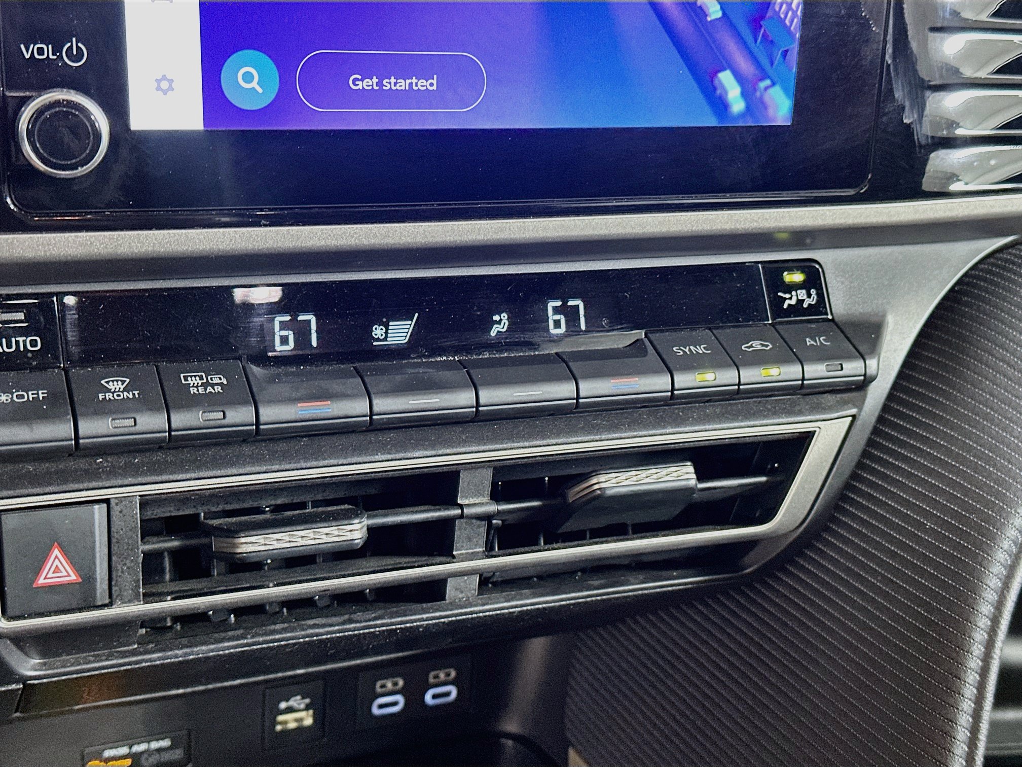 Used 2025 Toyota Camry SE FWD image 24
