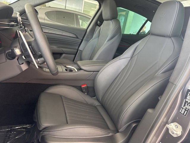 New 2025 Maserati Grecale Modena image 14