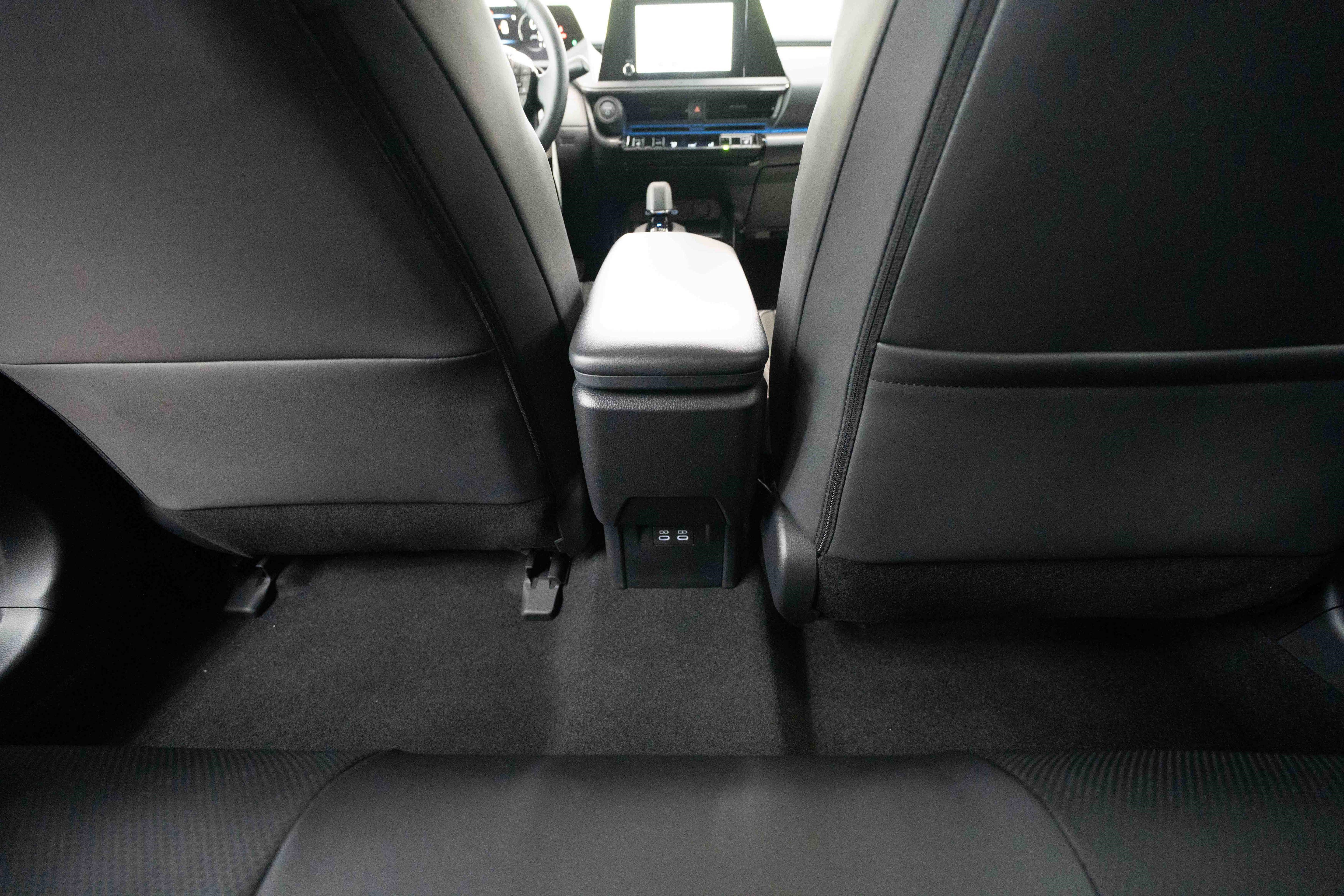 New 2026 Toyota Prius XLE image 22