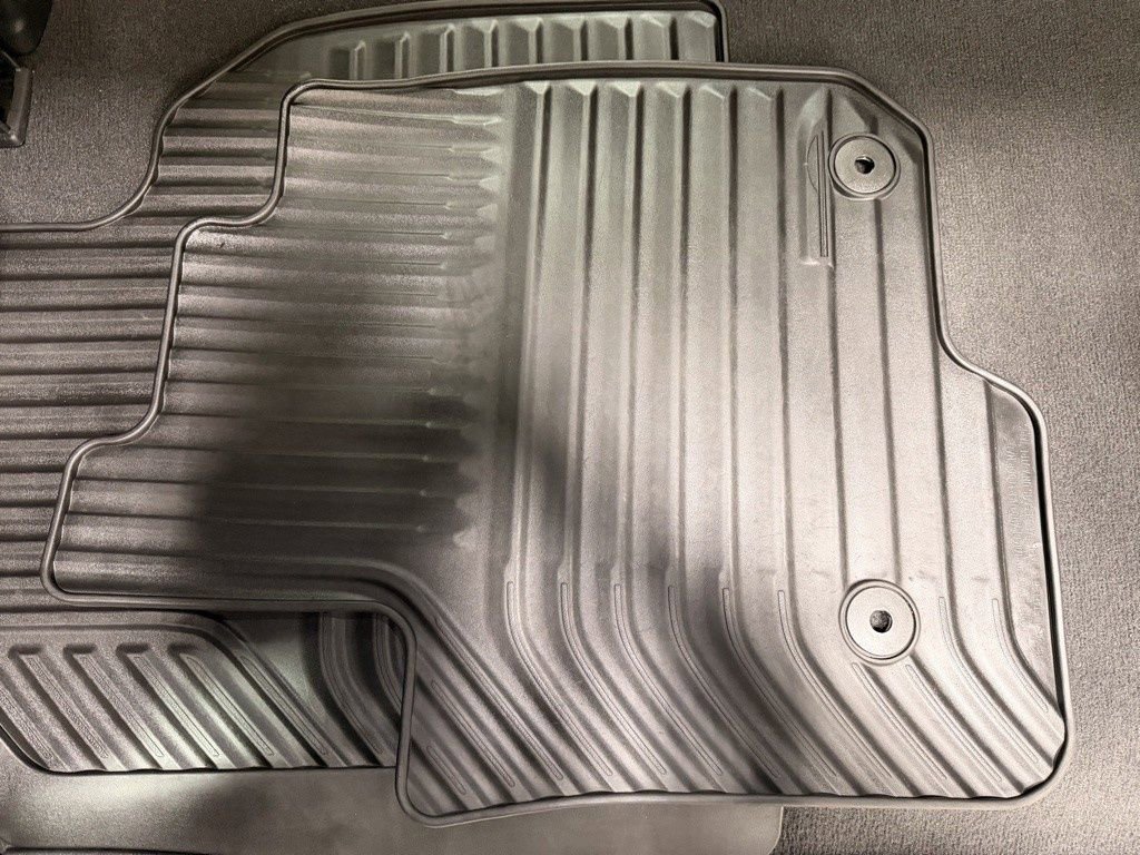 Used 2025 Chevrolet Silverado 1500 LT image 21