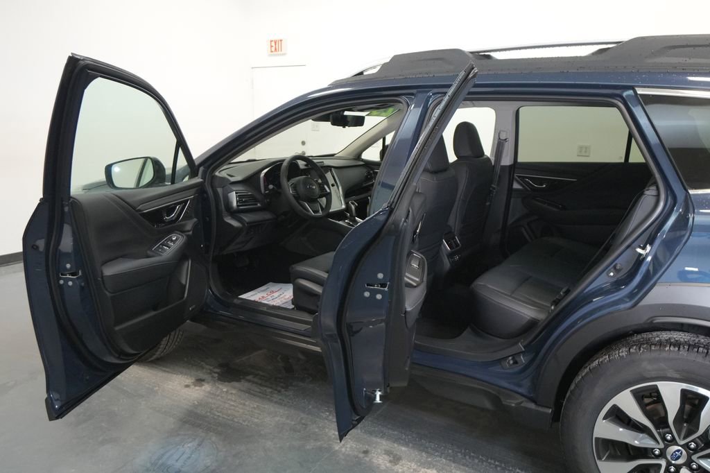 New 2025 Subaru Outback Touring XT image 23