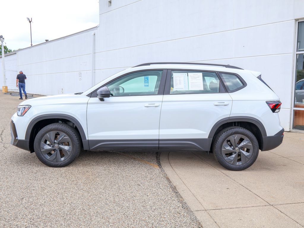 Certified 2026 Volkswagen Taos S FWD image 2