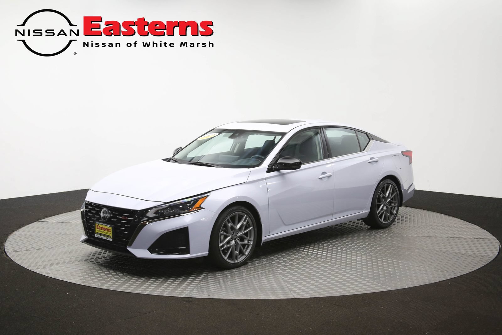 Used 2023 Nissan Altima 2.0 SR FWD image 55