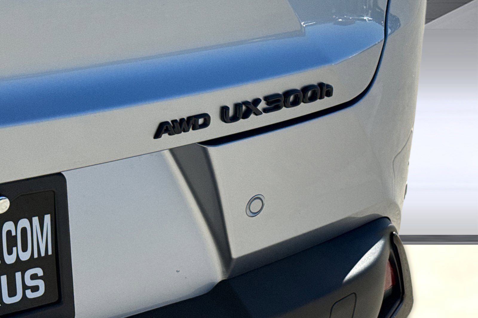 New 2026 Lexus UX 300h AWD image 17