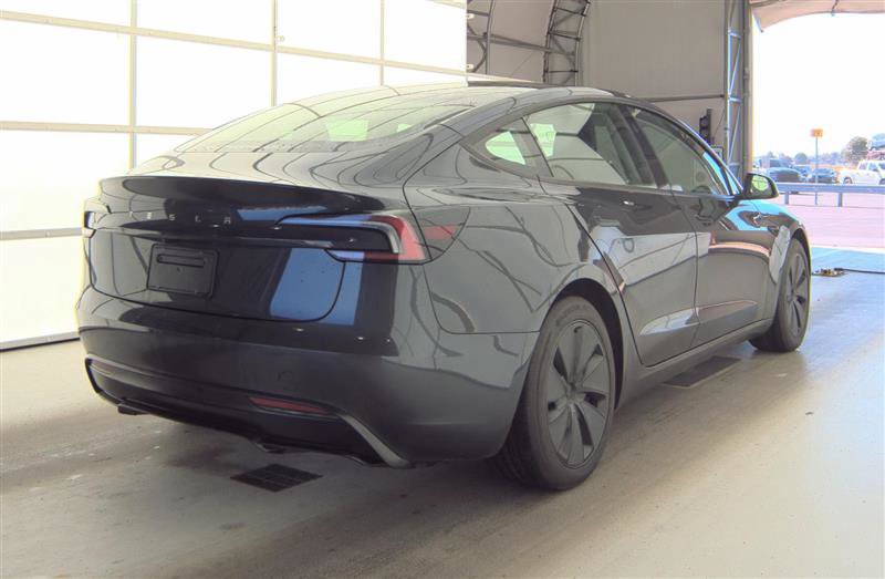 Used 2024 Tesla Model 3 Long Range RWD image 4