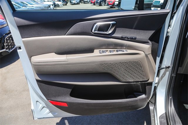 New 2026 Kia Carnival EX image 22