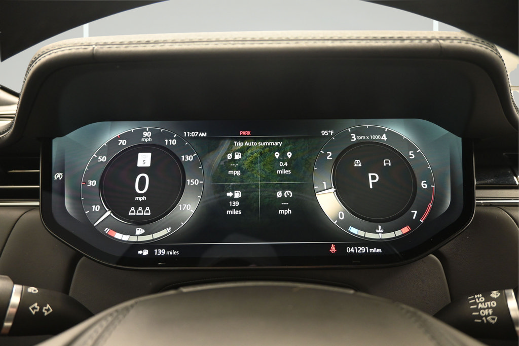 Used 2023 Land Rover Range Rover SE AWD/4WD image 15
