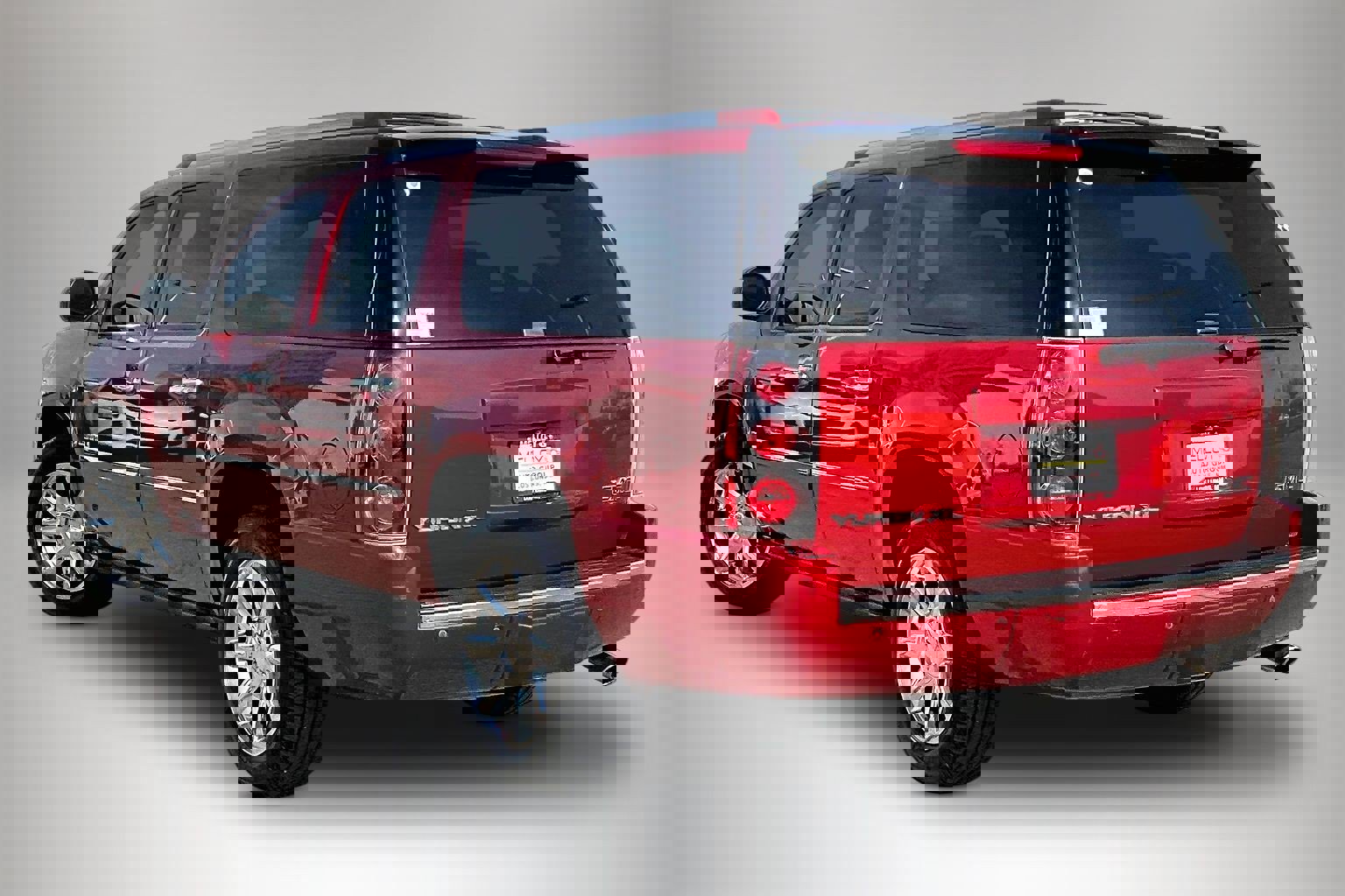 Used 2014 GMC Yukon XL Denali image 4