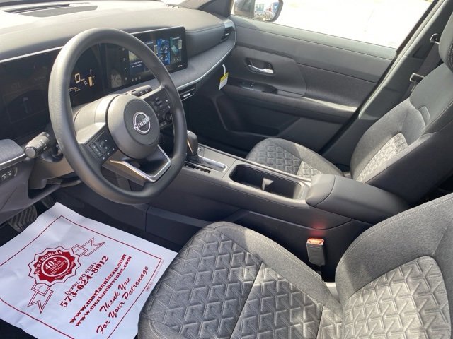 New 2026 Nissan Kicks SV w/ SV Premium Package image 16