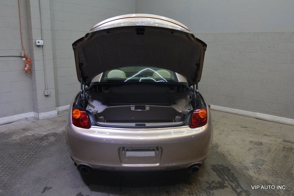 Used 2004 Lexus SC 430 Convertible RWD image 30