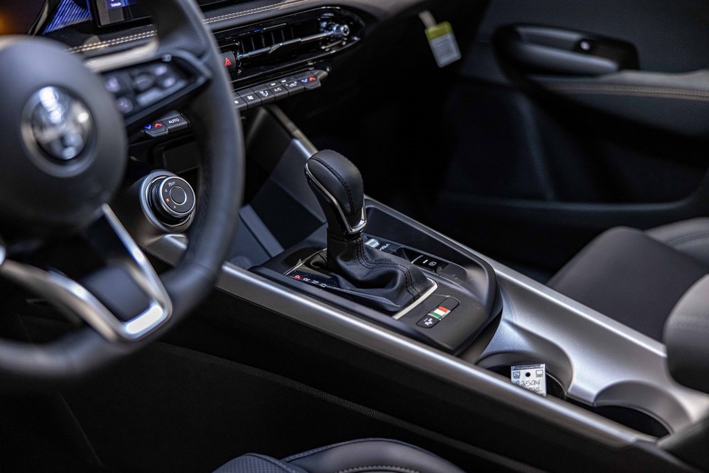 New 2025 Alfa Romeo Tonale w/ Premium Package image 21