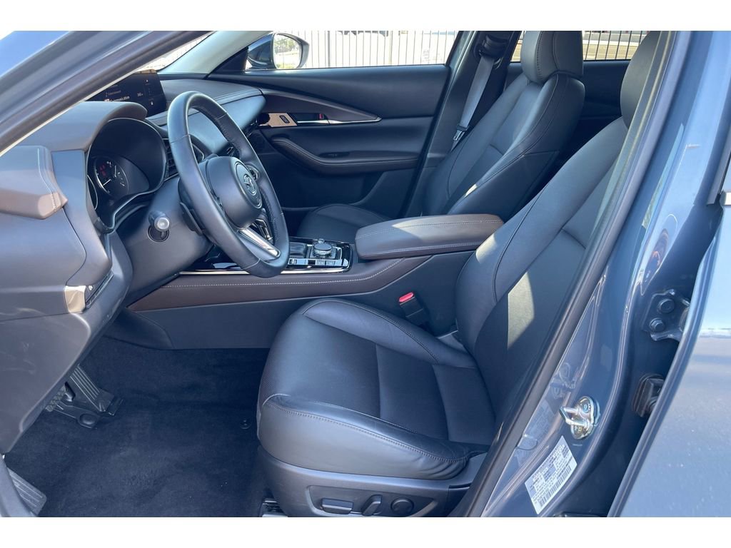 Used 2025 MAZDA CX-30 2.5 Turbo w/ Premium Package image 11