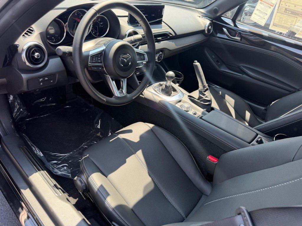 New 2026 MAZDA MX-5 Miata RF Grand Touring w/ Weather Package RWD image 5