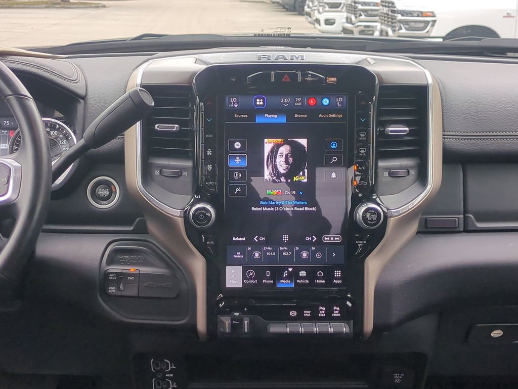 Used 2024 RAM 2500 Laramie image 20