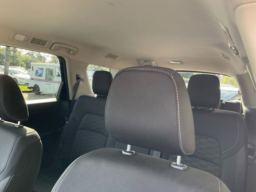 Used 2024 Nissan Pathfinder SV image 15