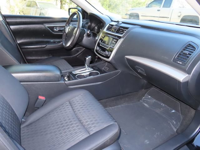 Used 2018 Nissan Altima 2.5 SV FWD image 32