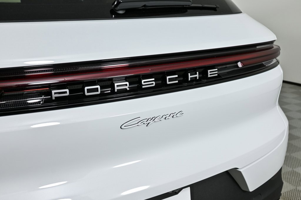 New 2026 Porsche Cayenne E-Hybrid image 39