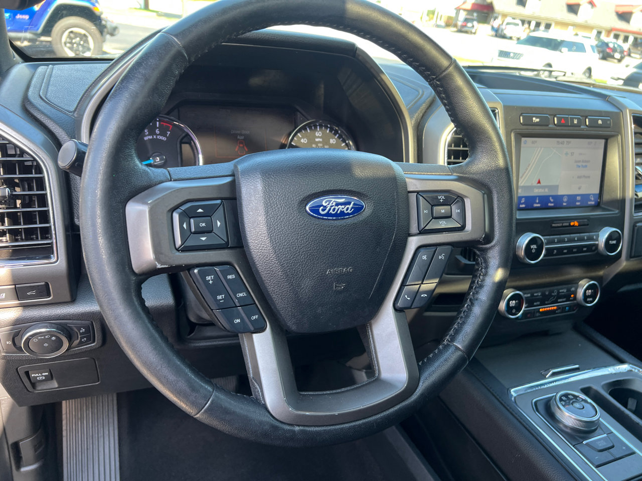 Used 2020 Ford Expedition XLT w/ Equipment Group 202A image 12