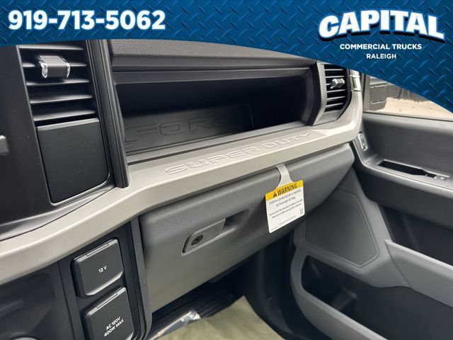 New 2025 Ford F550 12FT DUMP image 28