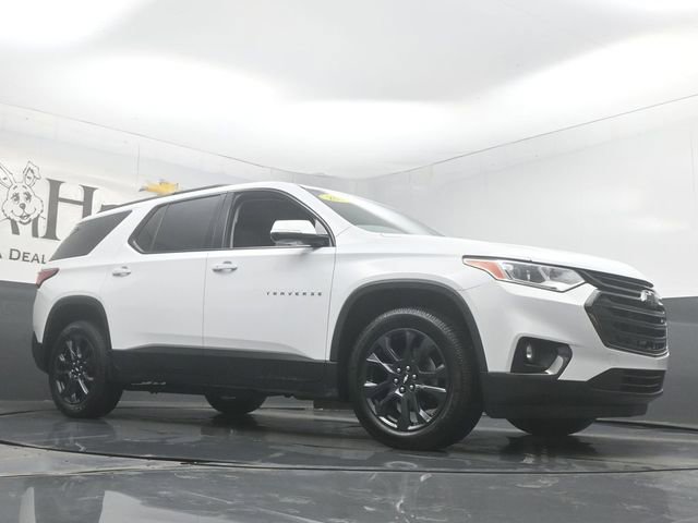 Used 2019 Chevrolet Traverse RS FWD image 2