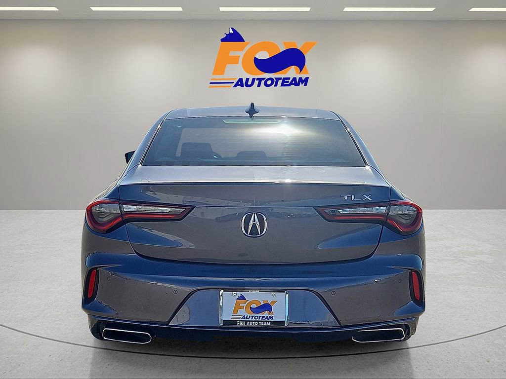 Used 2022 Acura TLX w/ Technology Package image 4
