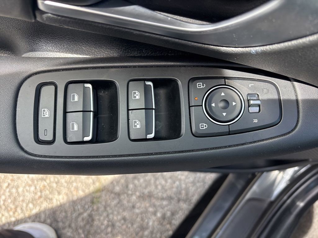 Used 2025 Hyundai Sonata SEL image 18