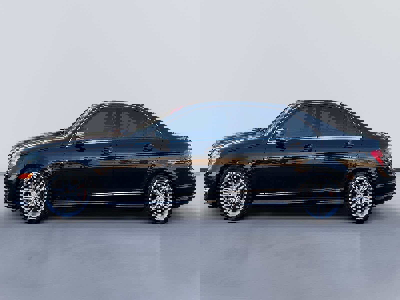 Used 2012 Mercedes-Benz C 300 C 300 Sport image 6