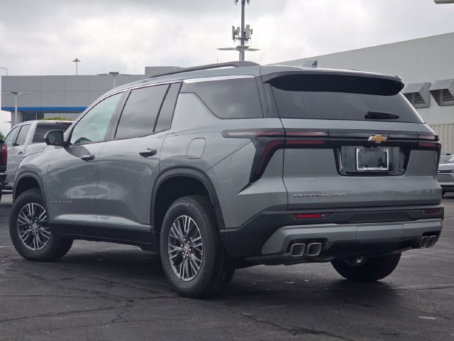 New 2026 Chevrolet Traverse LT w/ Driver Confidence Package AWD/4WD image 21