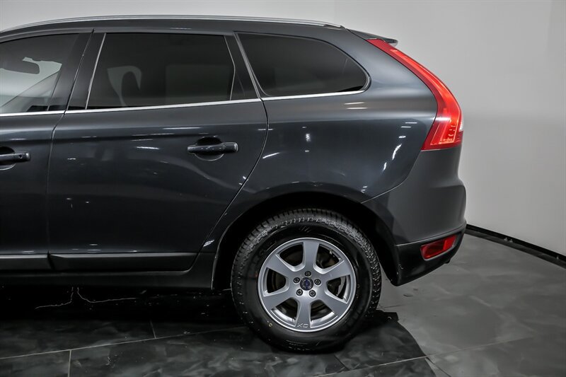 Used 2012 Volvo XC60 3.2 Premier AWD/4WD image 7