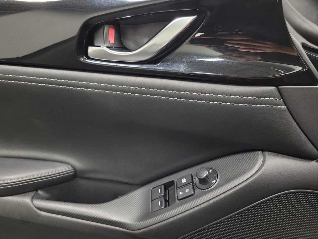 Used 2022 MAZDA MX-5 Miata RF Grand Touring image 22