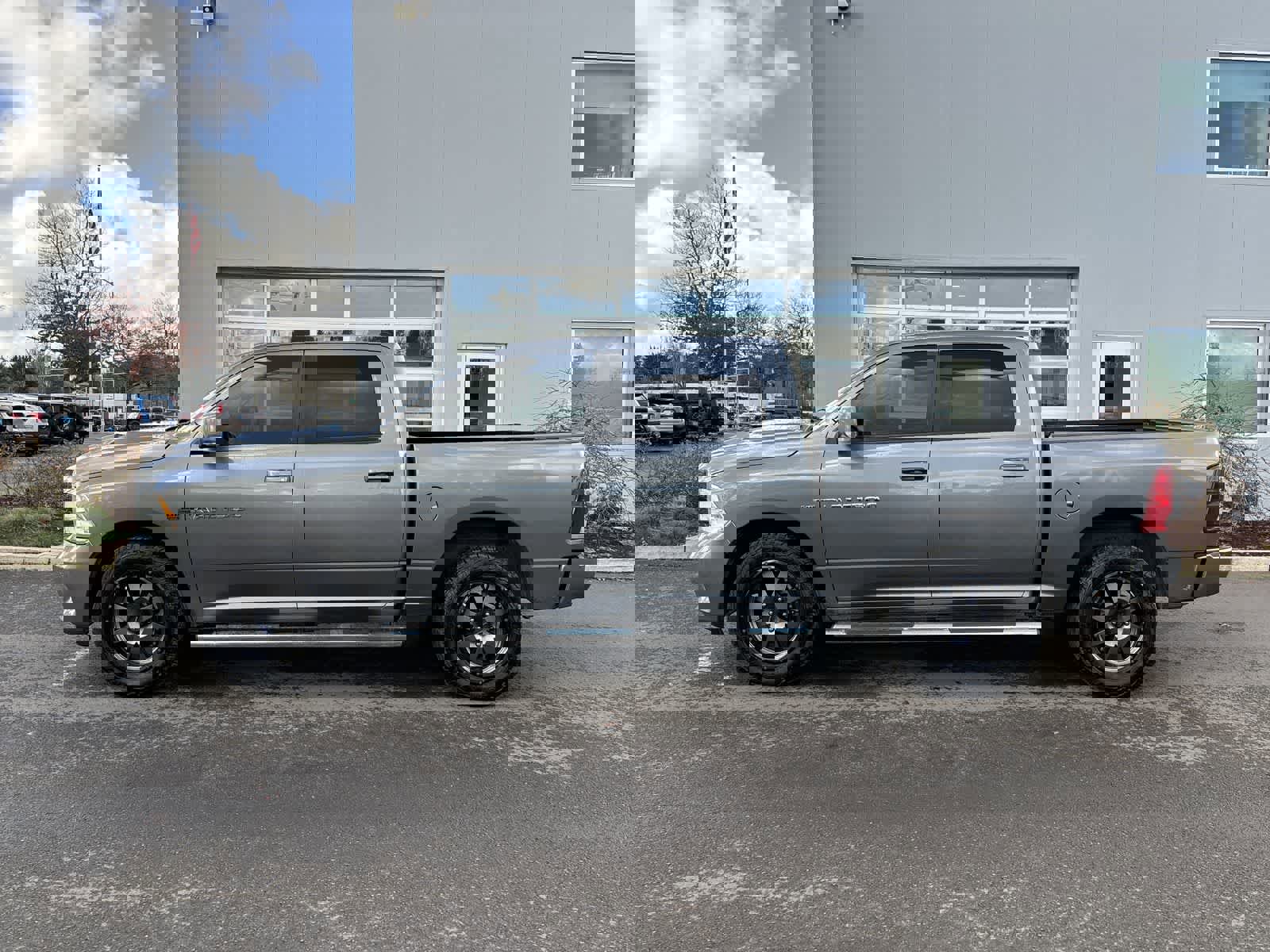 Used 2012 RAM 1500 Sport w/ Sport Premium Group image 2