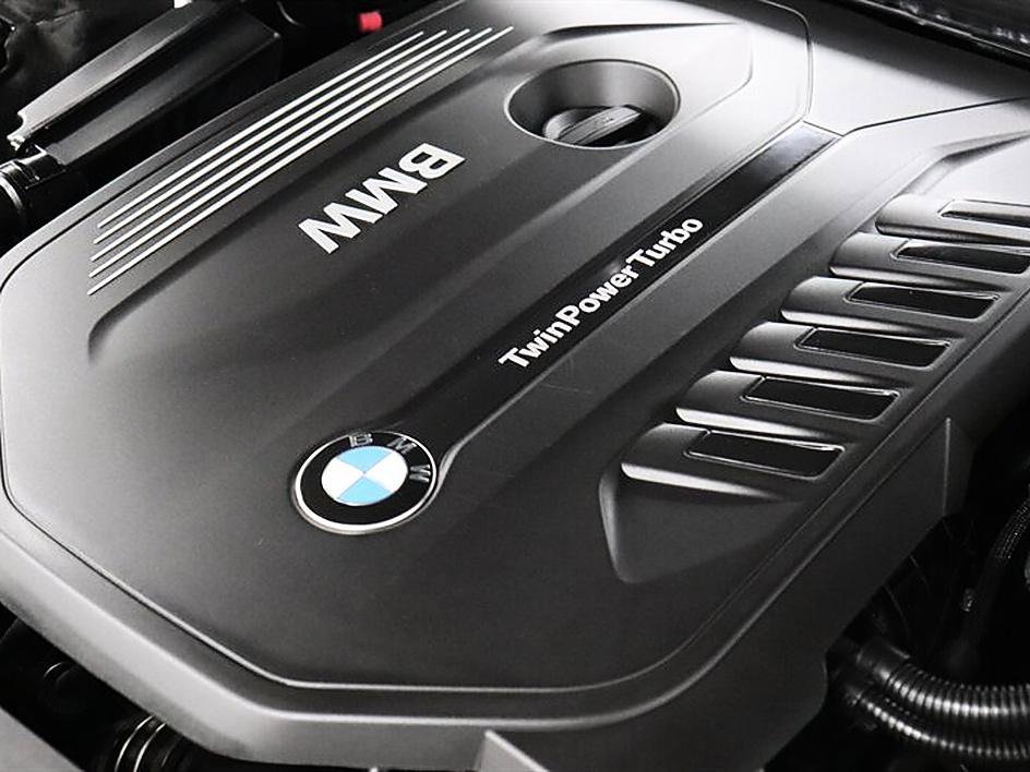 Used 2017 BMW 740i RWD image 63