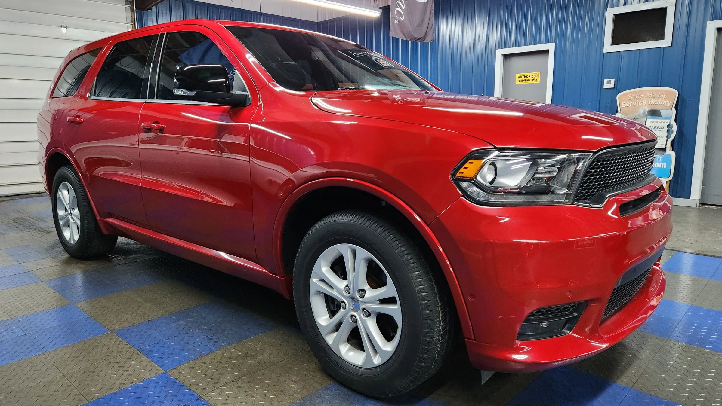 Used 2020 Dodge Durango R/T w/ Blacktop Package image 2