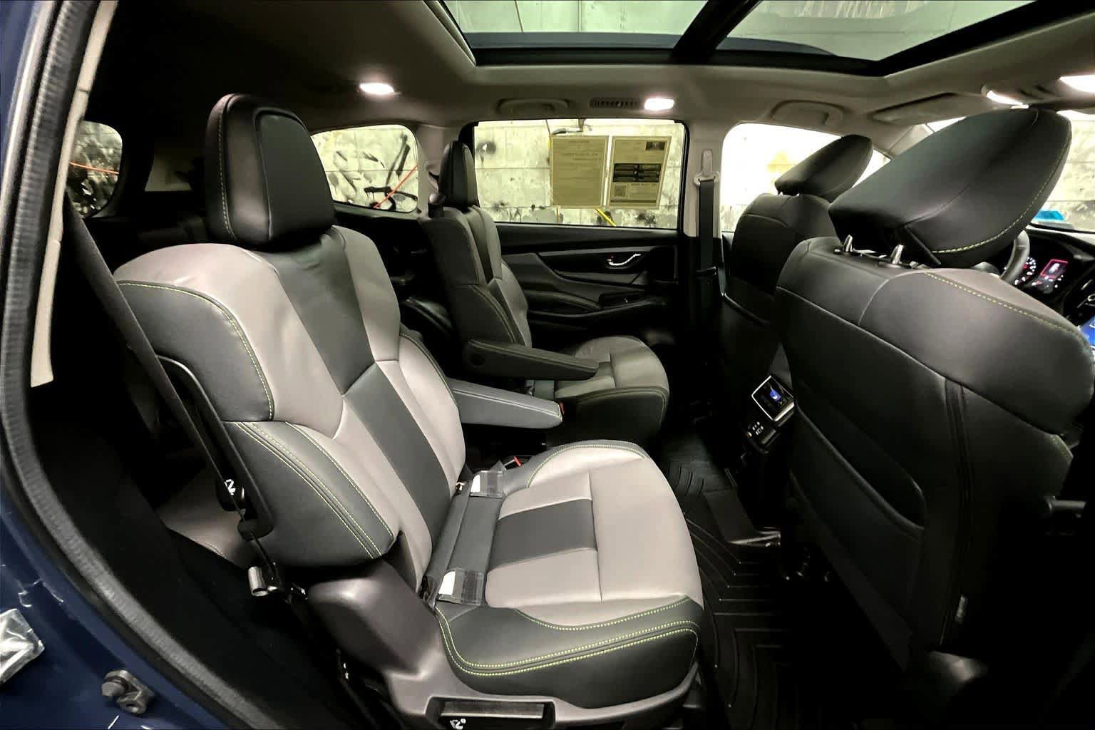 Used 2025 Subaru Ascent Onyx Edition image 19