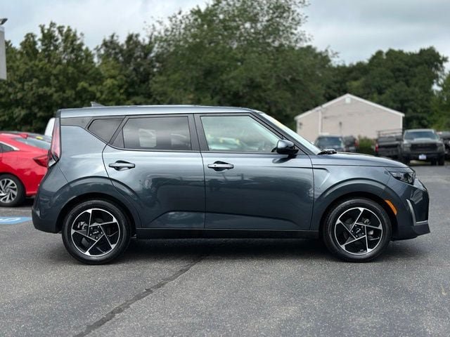 Used 2023 Kia Soul EX FWD image 6