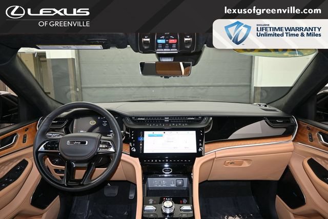 Used 2026 Jeep Grand Cherokee Summit AWD/4WD image 24