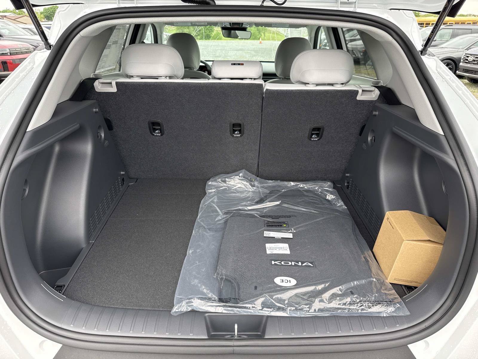 New 2026 Hyundai Kona SEL Sport AWD/4WD image 11