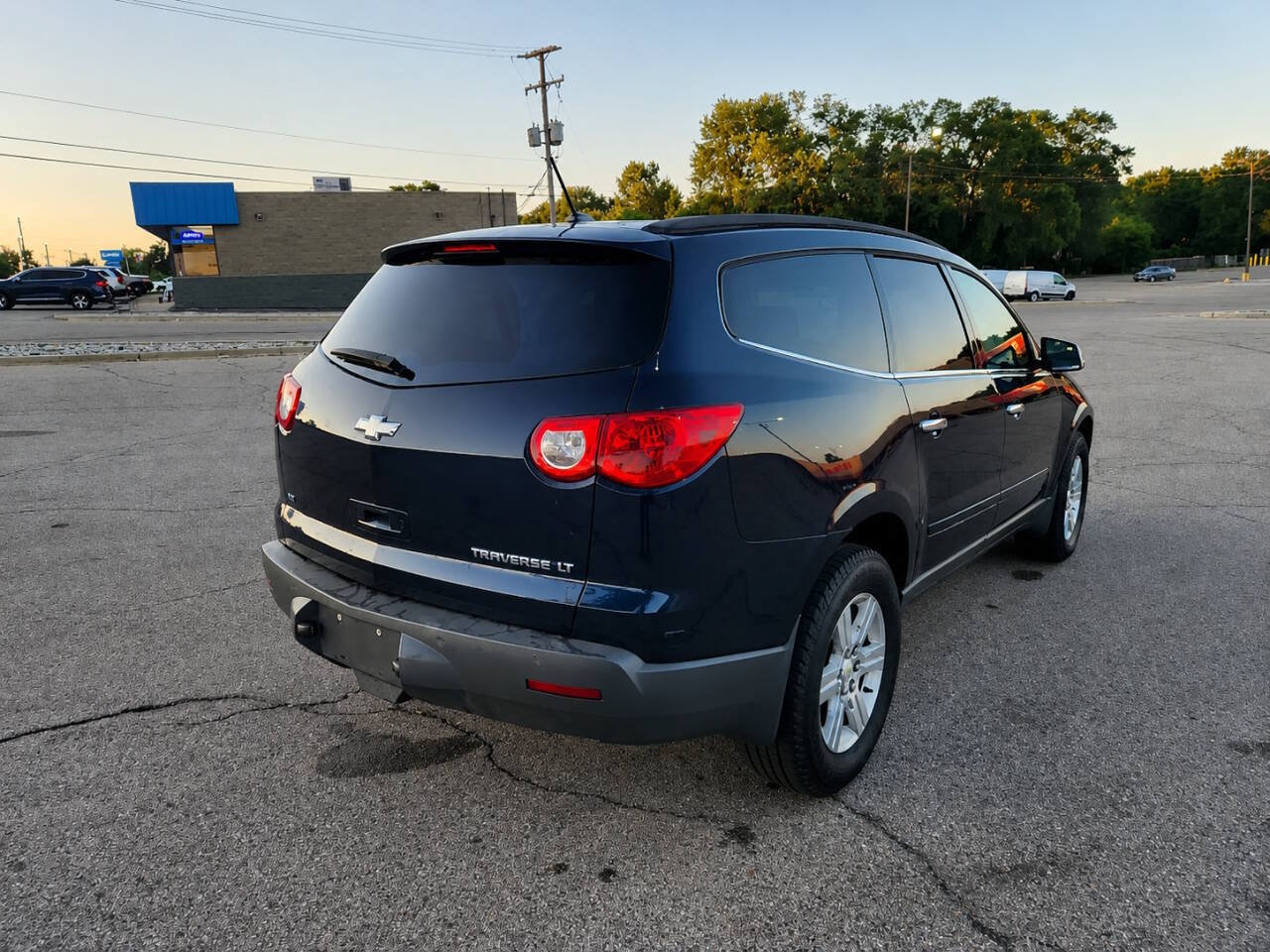 Used 2012 Chevrolet Traverse LT AWD/4WD image 4