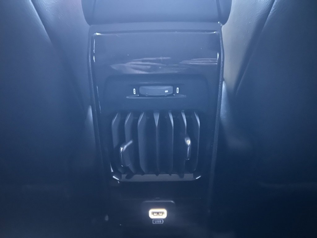 Used 2022 Jeep Compass Limited image 17