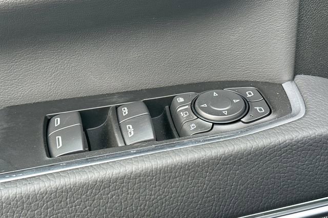 New 2026 GMC Sierra 3500 Denali w/ Denali Reserve Package image 12