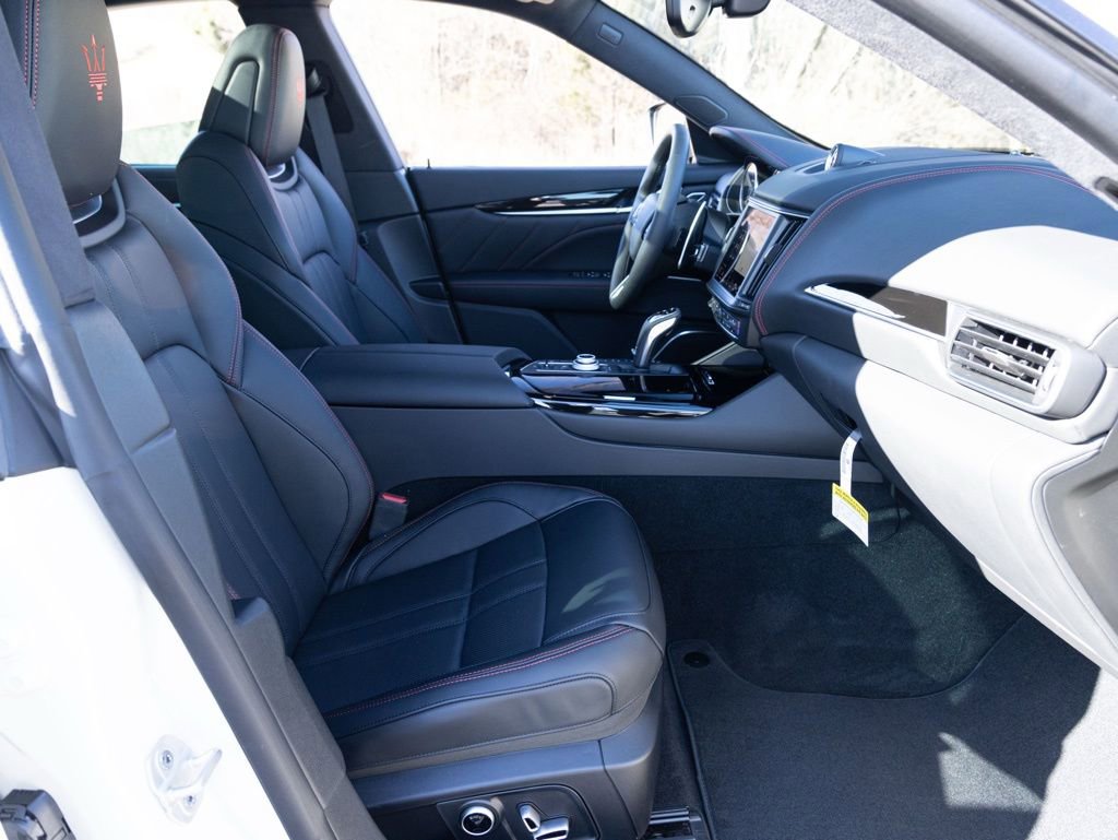 Used 2024 Maserati Levante Modena Ultima image 41